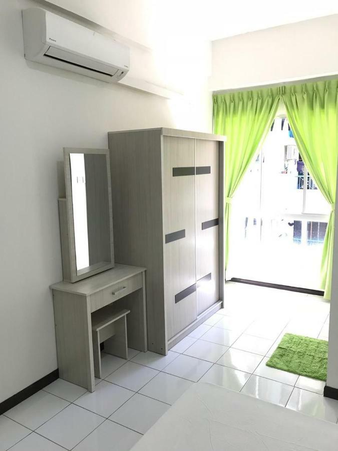 Api Api Centre Apartment Homestay Kota Kinabalu Exterior foto